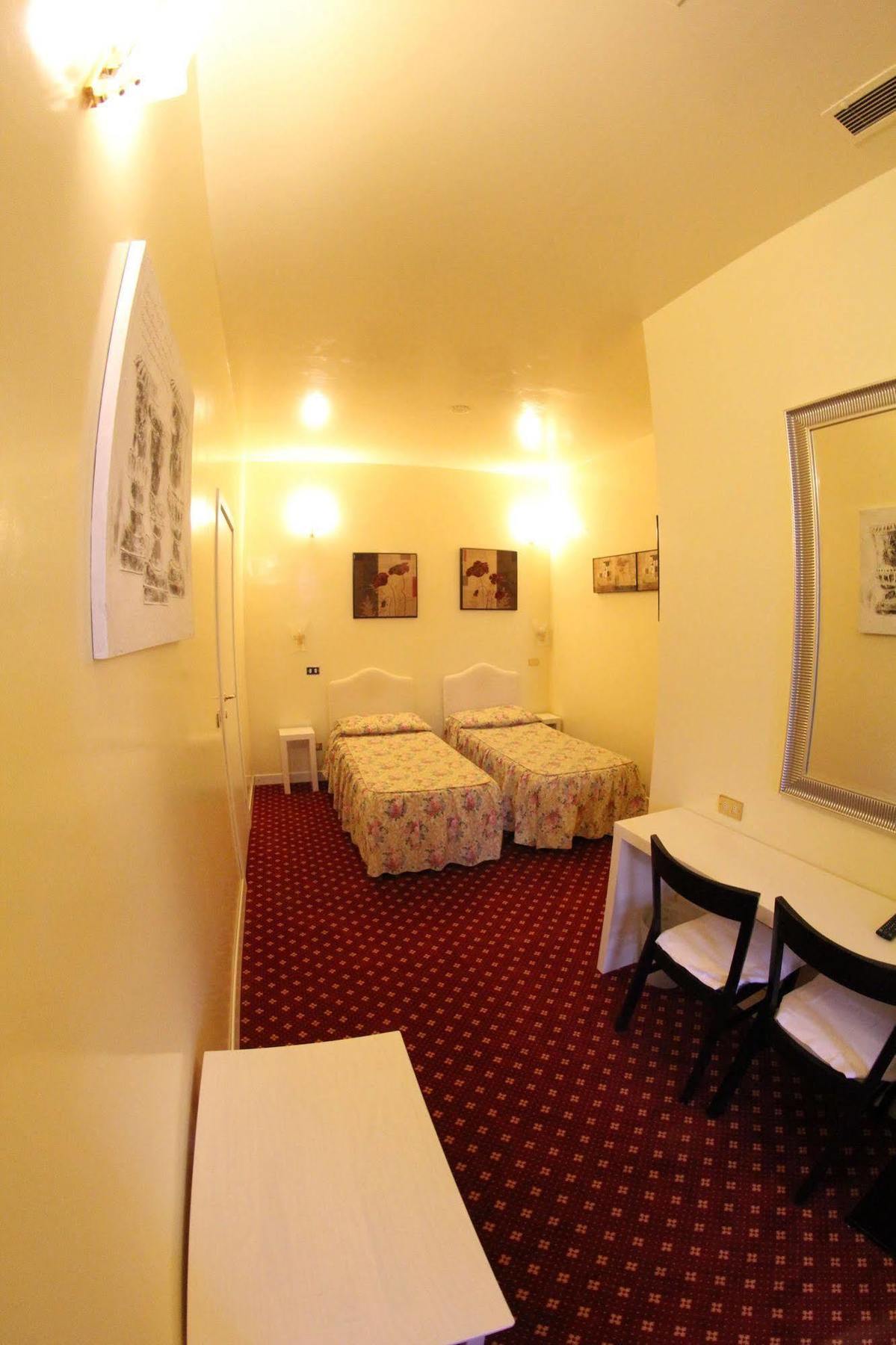 Europa Fiera Rho Hotel Exterior photo